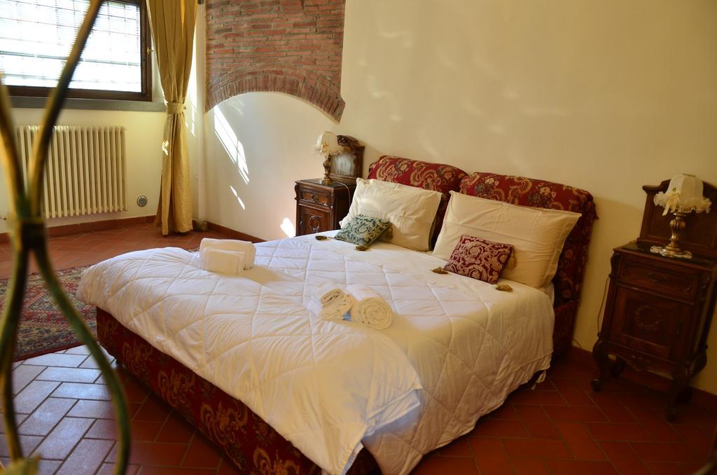 B&B Il Castello Castiglion Fibocchi Luaran gambar